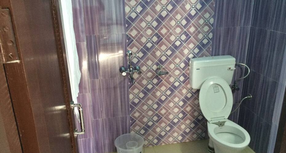 Hotel Comfort Inn, Chamba 3